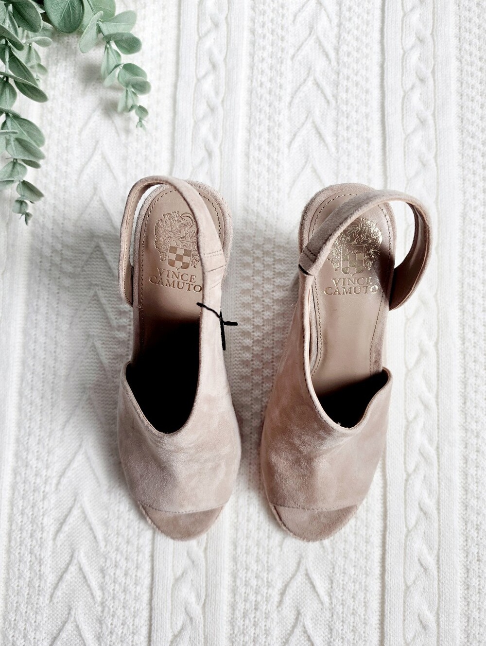 Vince Camuto Suede Leather Espadrille Wedges Heels Beige Frezma Peep Toe 8.5 NWT - Picture 2 of 13